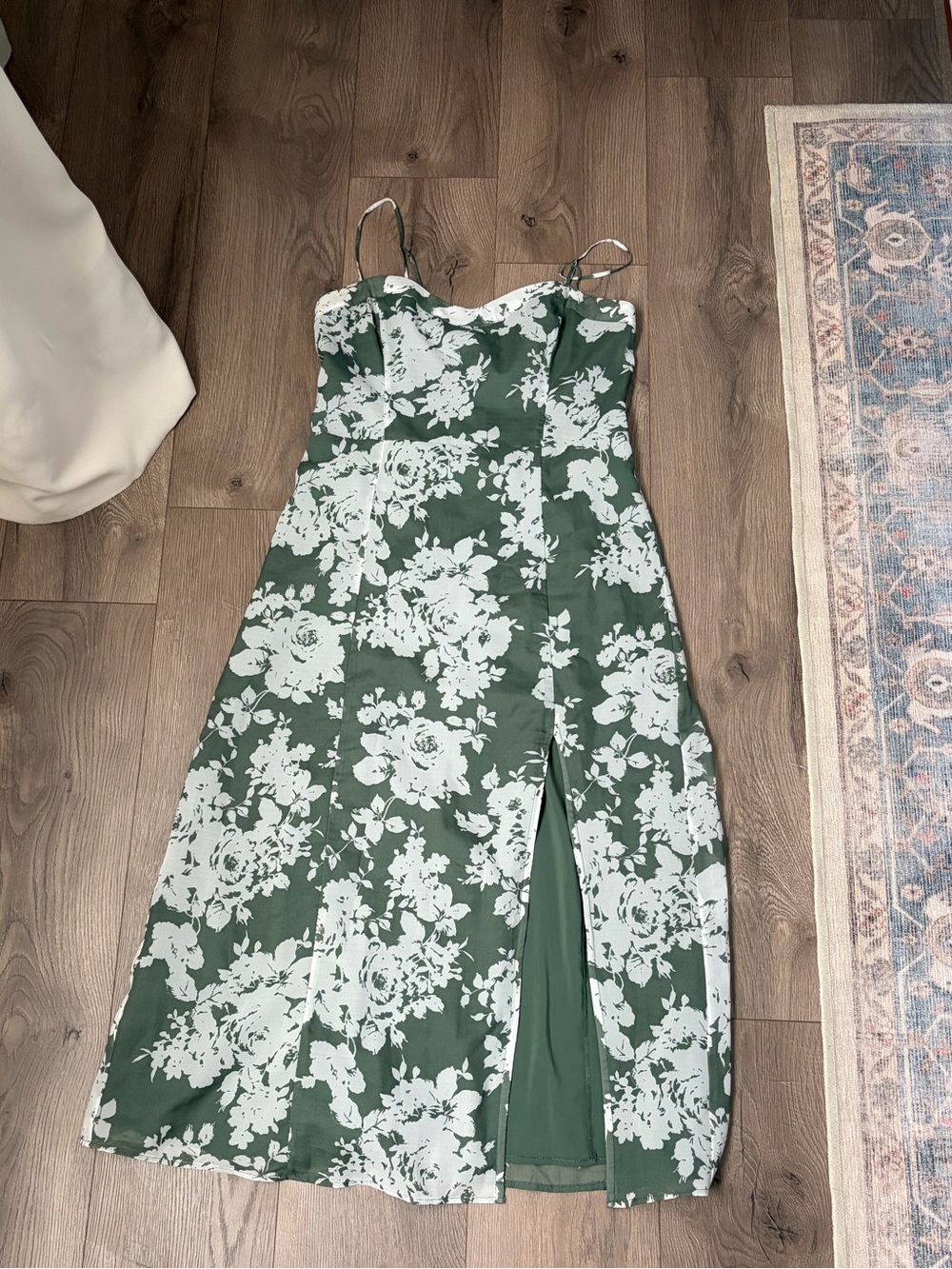 Abercrombie & Fitch Camille midi dress